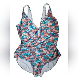 NWT L.L.Bean Slimming Swimwear Tanksuit Watercolor Floral Blue Coral Size 22W